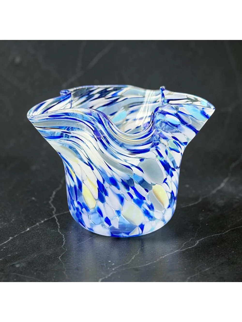 Vintage Signed Hand Blown Confetti Ruffled Art Glass Bowl Handkerchief Vase 4